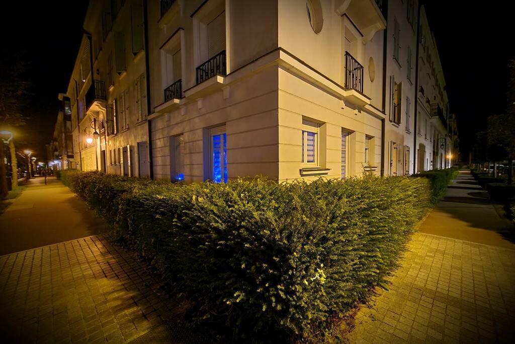 Cosy Apartment Near Disneyland Серрі Екстер'єр фото